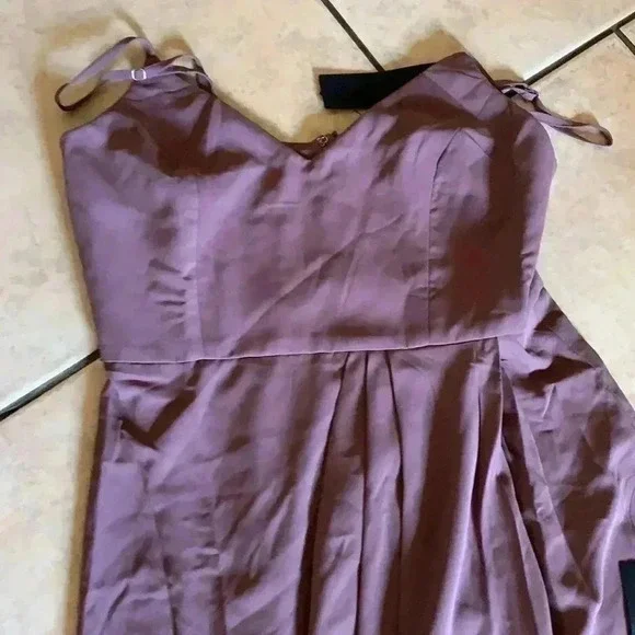 Lulus - Picture 3 of 4